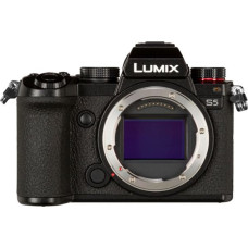 Panasonic Lumix DC-S5 Body